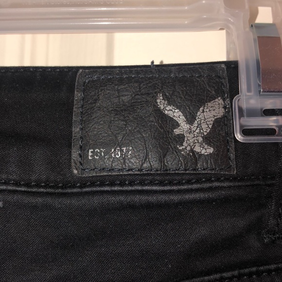 AMERICAN EAGLE black high rise jean shorts - Picture 6 of 7